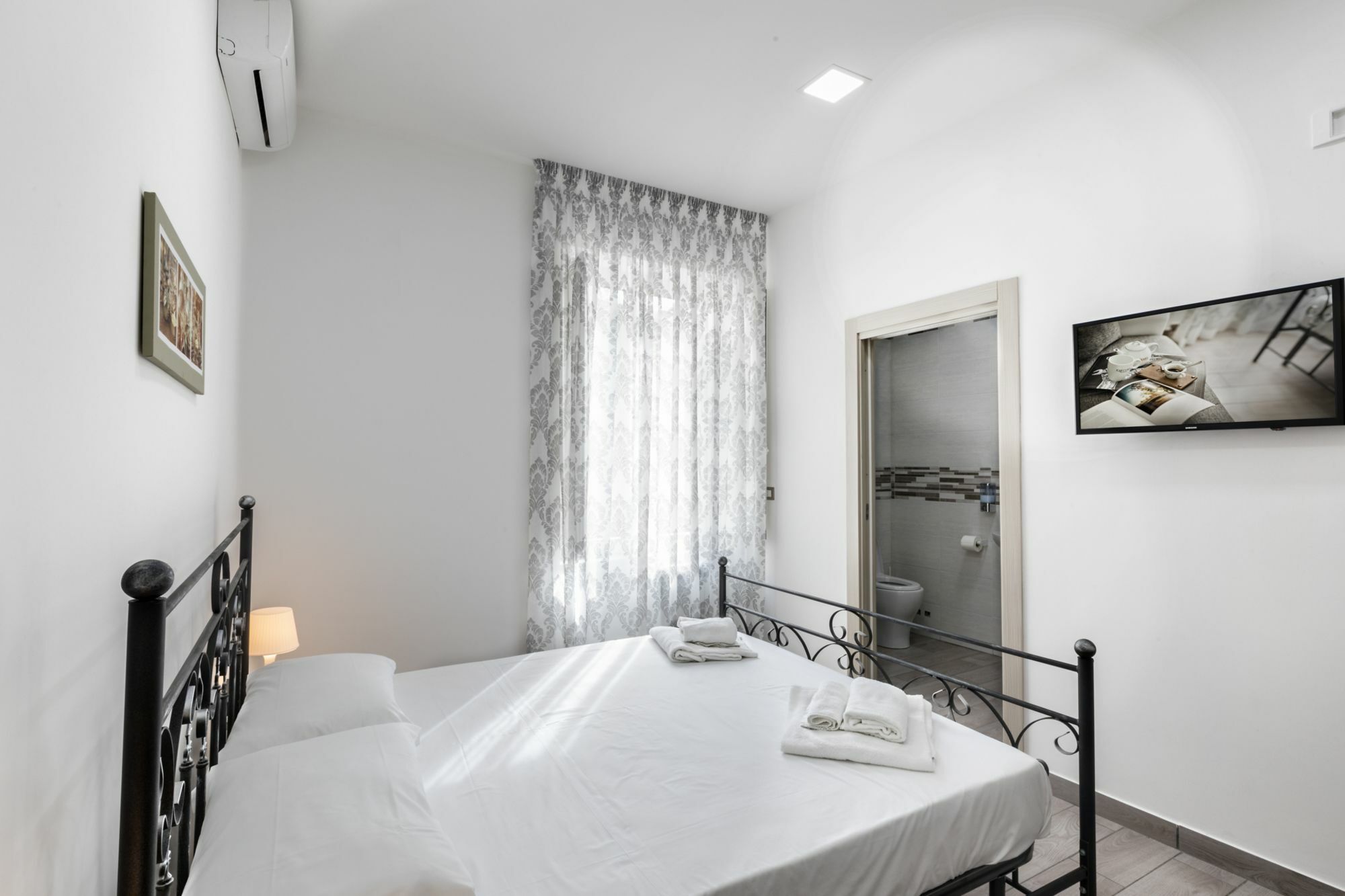 Opera Home Principe Umberto Nápoles Exterior foto